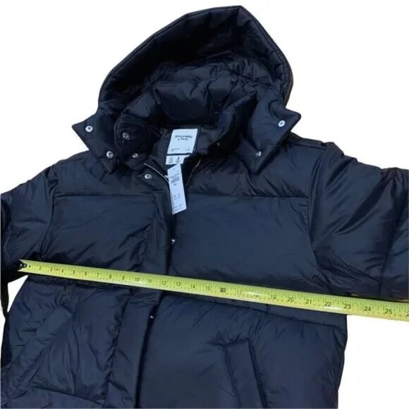 New with Tags NWT Abercrombie & Fitch Black Oversized Puffer Jacket Size Small - Picture 9 of 10